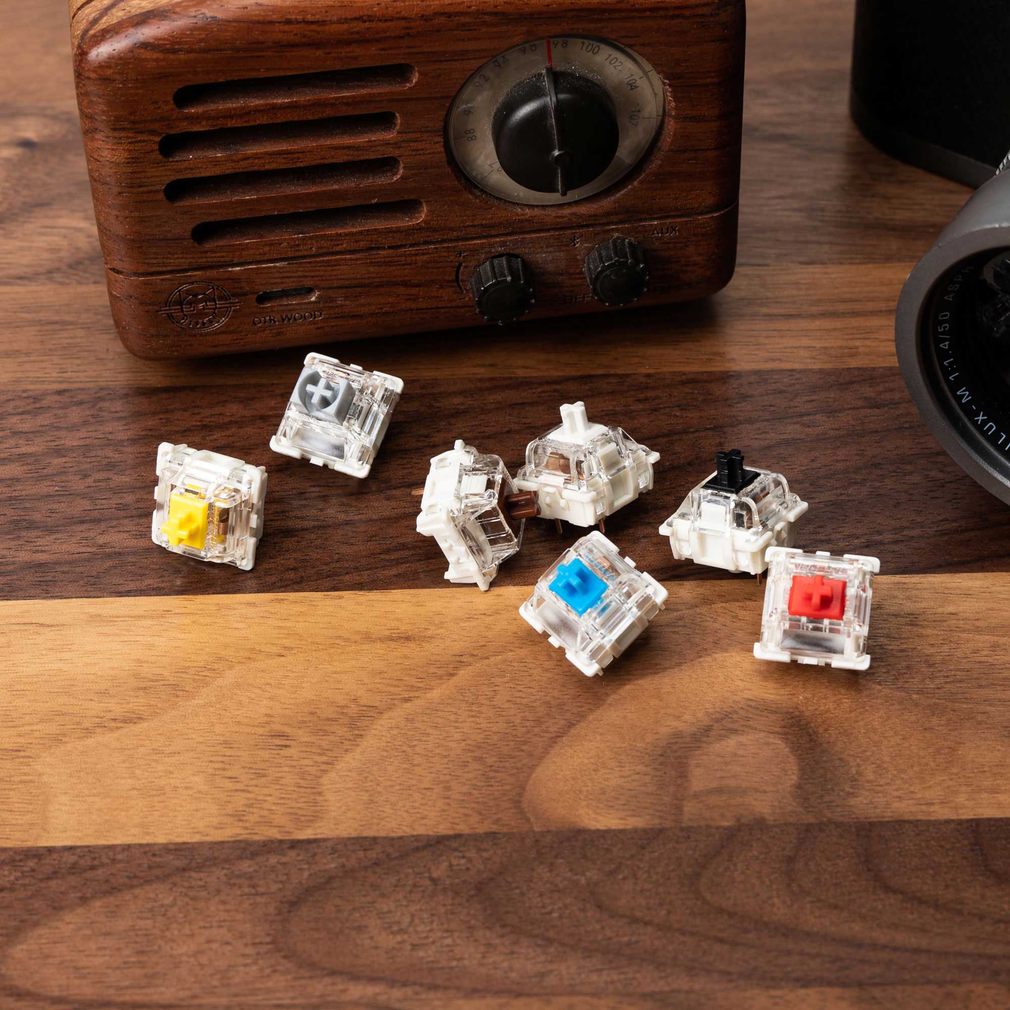 The Physics of Key Switches: What Makes Them Click?