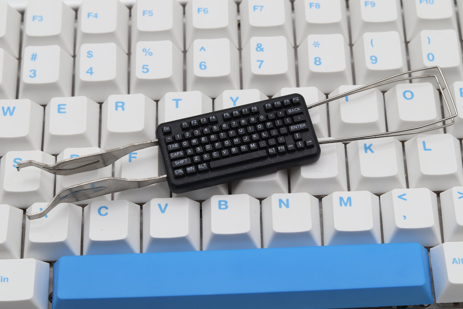 Glacier Keycap/Key Switch 2-in-1 Removal Puller Tool for Hot Swappable Mechanical Keyboard